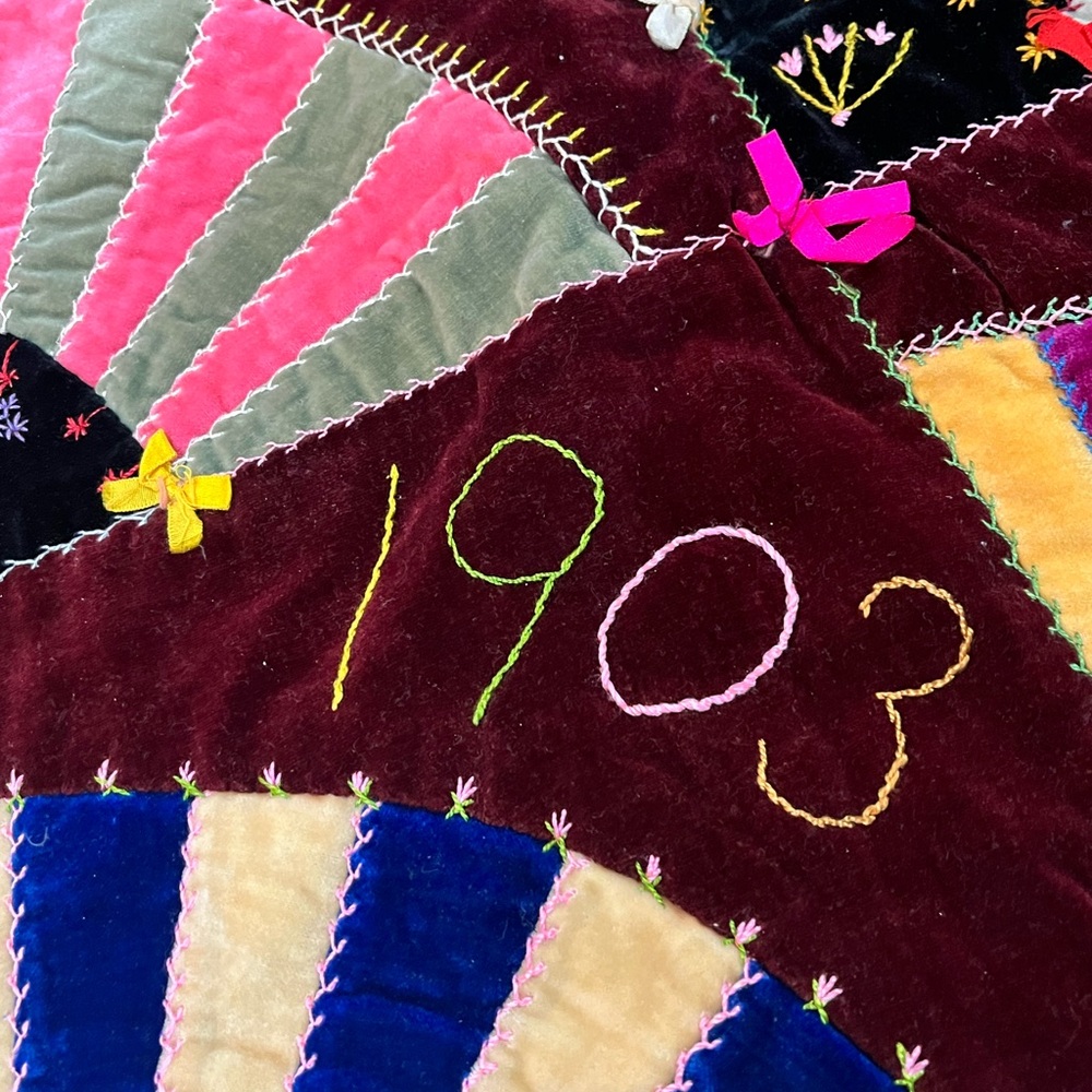 1903 HandMade Antique Crazy Quilt Colorful Patchwork with Fan Design 68X75 - Picture 2 of 8